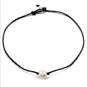 Accessories - pearl necklace Accessories - pearl necklace